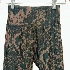 Agnes & Dora Jeggings XS Black & Brown Snakeskin Design
